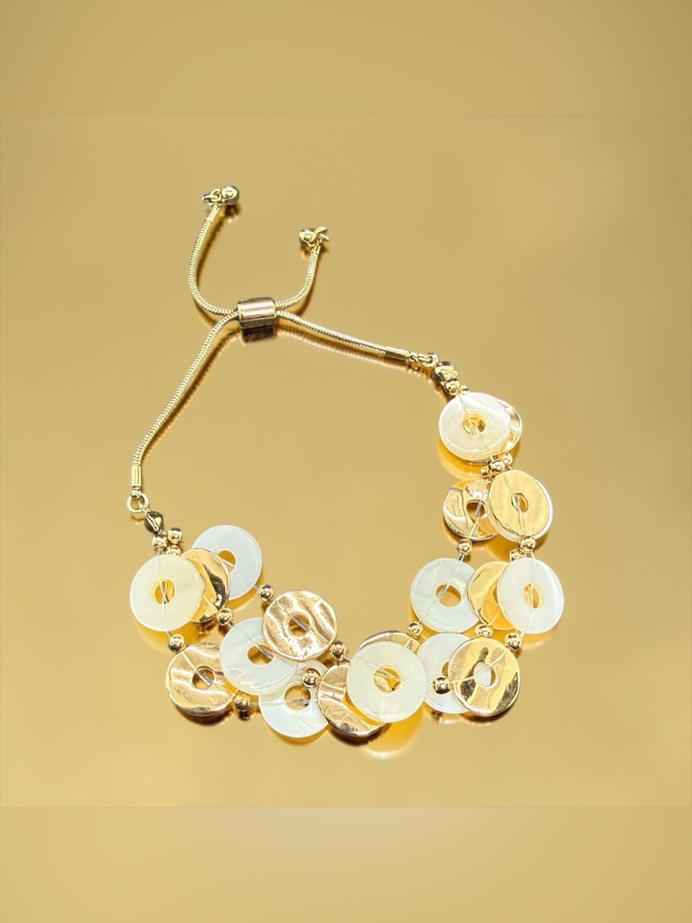 💛Unbranded💛Gold-Tone & Mother of Pearl Disc Slider Bracelet/NWOT